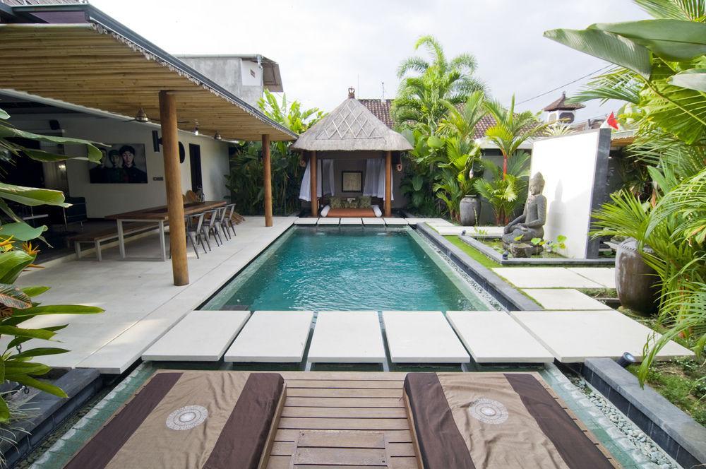 Villa Putih Seminyak Exterior foto